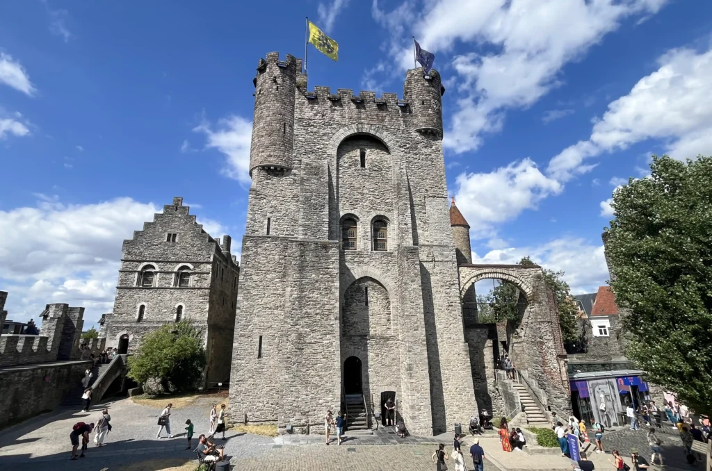 Burg Gravensteen ist imposant